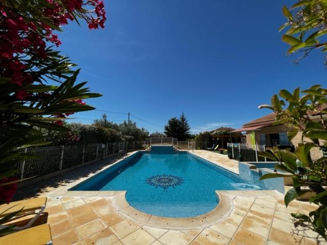 Gite Les Feuilles De Chene Villa Carpentras Buitenkant foto