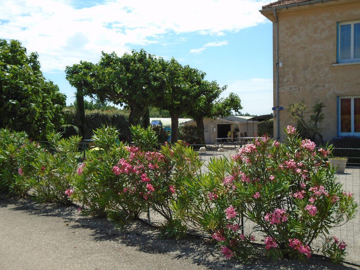 Gite Les Feuilles De Chene Villa Carpentras Buitenkant foto